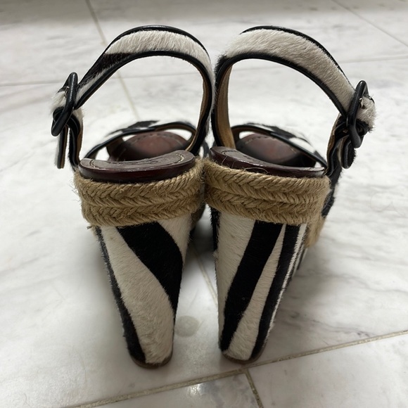Christian Louboutin Black and White Pony Hair Women's Sandals - Picture 4 of 7